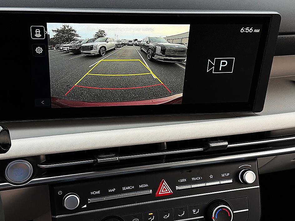 Certified 2026 Hyundai Tucson SE FWD image 14