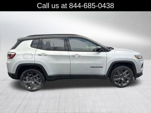 New 2026 Jeep Compass Limited w/ Sun, Sound & Navigation Group AWD/4WD image 4