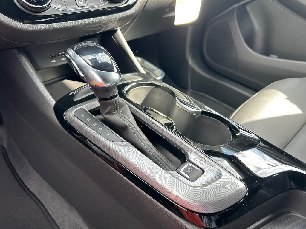 New 2026 Buick Envista Sport Touring w/ Convenience I Package FWD image 27