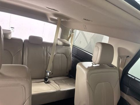 Used 2024 Ford Expedition Max Limited image 27