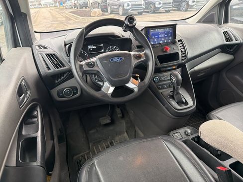 Used 2019 Ford Transit Connect XL image 10
