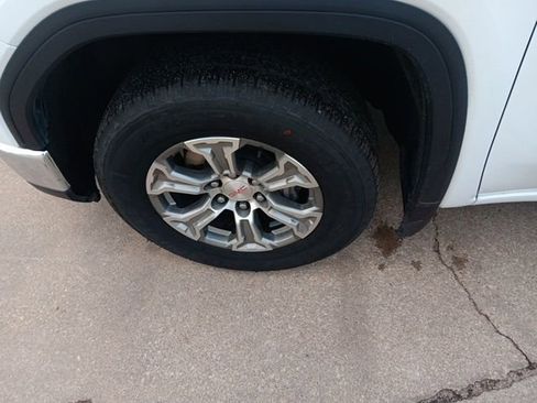 Used 2025 GMC Sierra 1500 SLT image 35