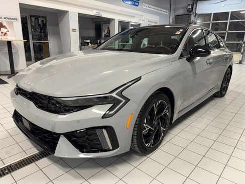 Used 2025 Kia K5 GT-Line w/ GT-Line Premium Package image 7