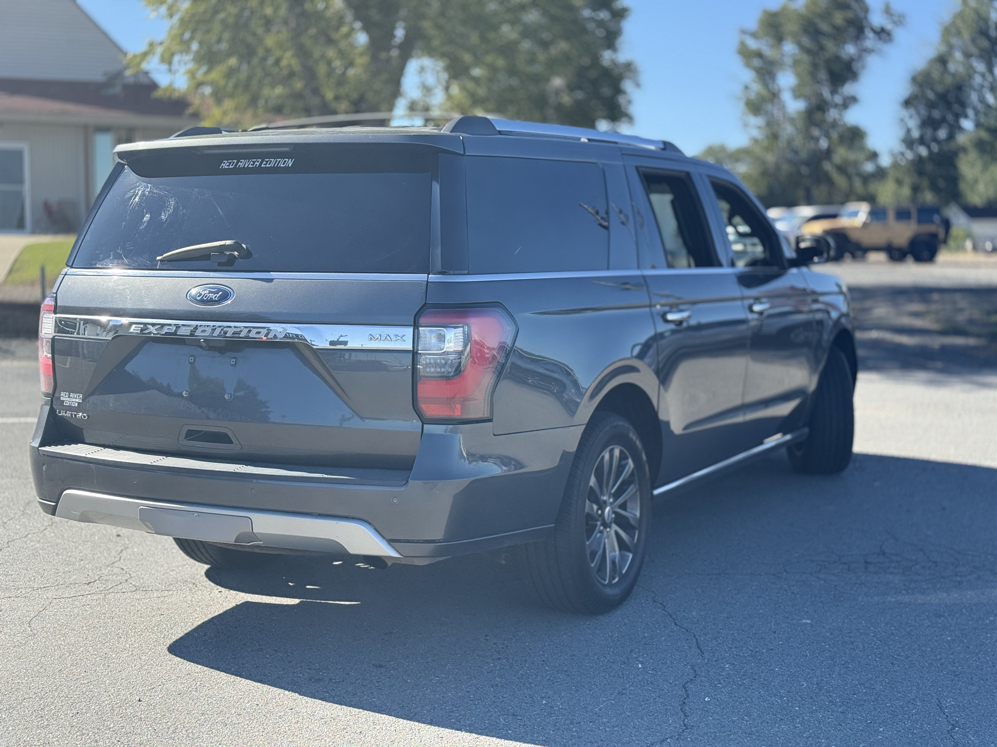 Used 2021 Ford Expedition Max Limited RWD image 11