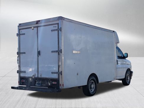 Used 2019 Chevrolet Express 3500 Work Van w/ Power Convenience Package image 5