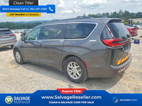 Used 2022 Chrysler Pacifica Touring-L FWD image 3