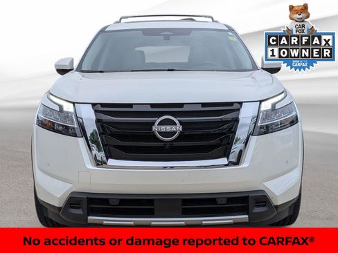 Certified 2023 Nissan Pathfinder SL w/ SL Premium Package AWD/4WD image 3