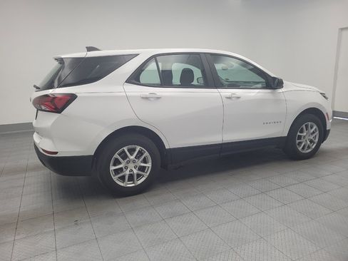 Used 2024 Chevrolet Equinox LS AWD/4WD image 10