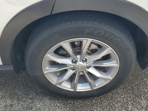 Used 2023 Honda CR-V EX-L image 5