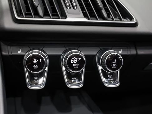 Used 2023 Audi R8 V10 performance w/ Carbon Exterior Package image 31