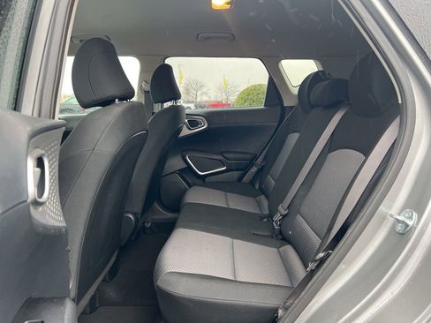 Used 2023 Kia Soul LX w/ Option Group 015 image 23