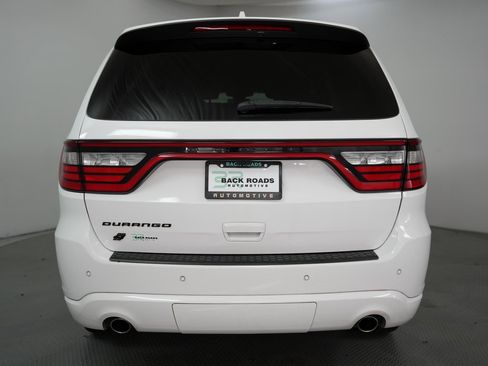 Used 2021 Dodge Durango SXT image 8