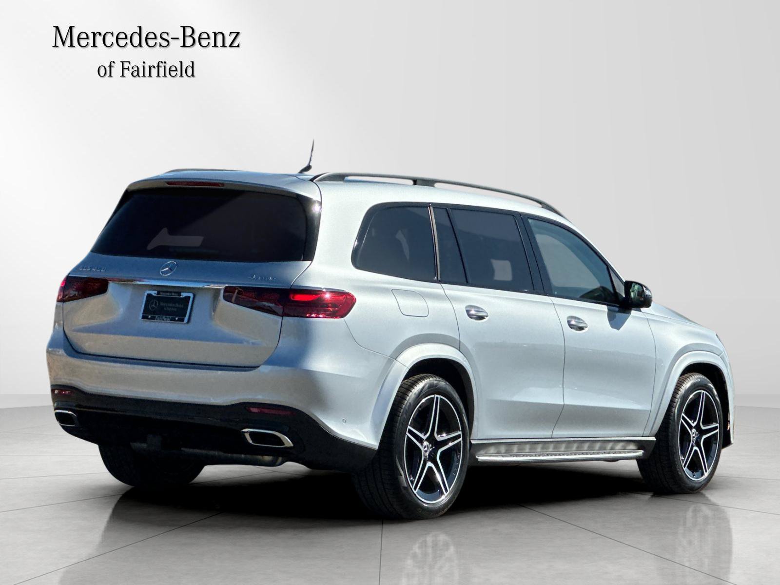 New 2026 Mercedes-Benz GLS 450 4MATIC image 2