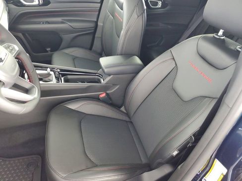 New 2026 Jeep Compass Trailhawk image 13