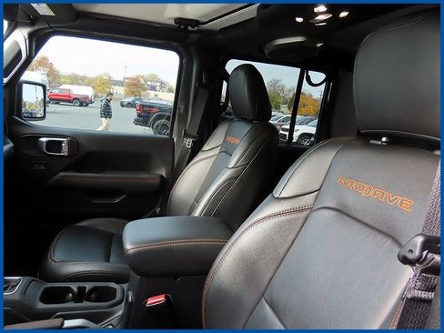 Used 2021 Jeep Gladiator Mojave image 15