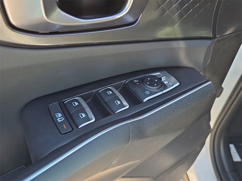 New 2026 Kia Sorento S image 19