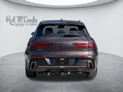 Used 2022 Genesis GV70 2.5T w/ Advanced Package AWD/4WD image 4