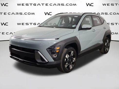 Used 2024 Hyundai Kona SEL AWD/4WD image 1