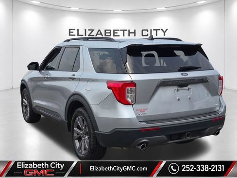Used 2022 Ford Explorer XLT w/ Equipment Group 202A AWD/4WD image 8