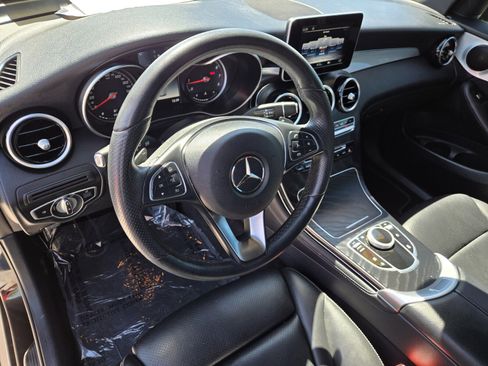 Used 2019 Mercedes-Benz GLC 300 image 7