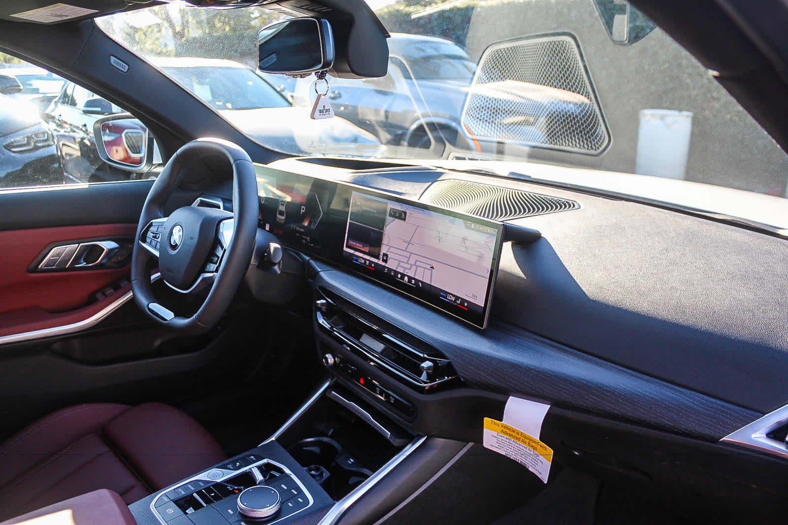 Used 2026 BMW 330i Sedan w/ Premium Package RWD image 15