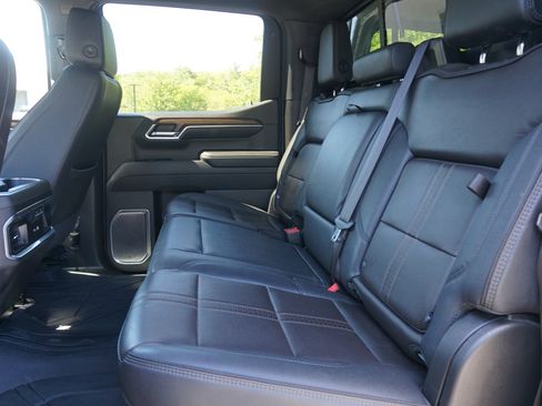 Used 2023 Chevrolet Silverado 1500 High Country AWD/4WD image 14