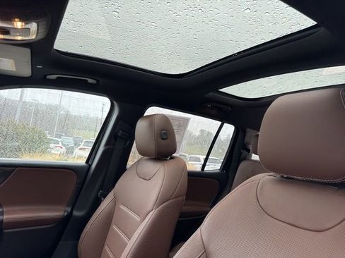 Used 2020 Mercedes-Benz GLB 250 4MATIC image 28