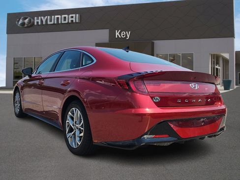 Certified 2023 Hyundai Sonata SEL FWD image 5