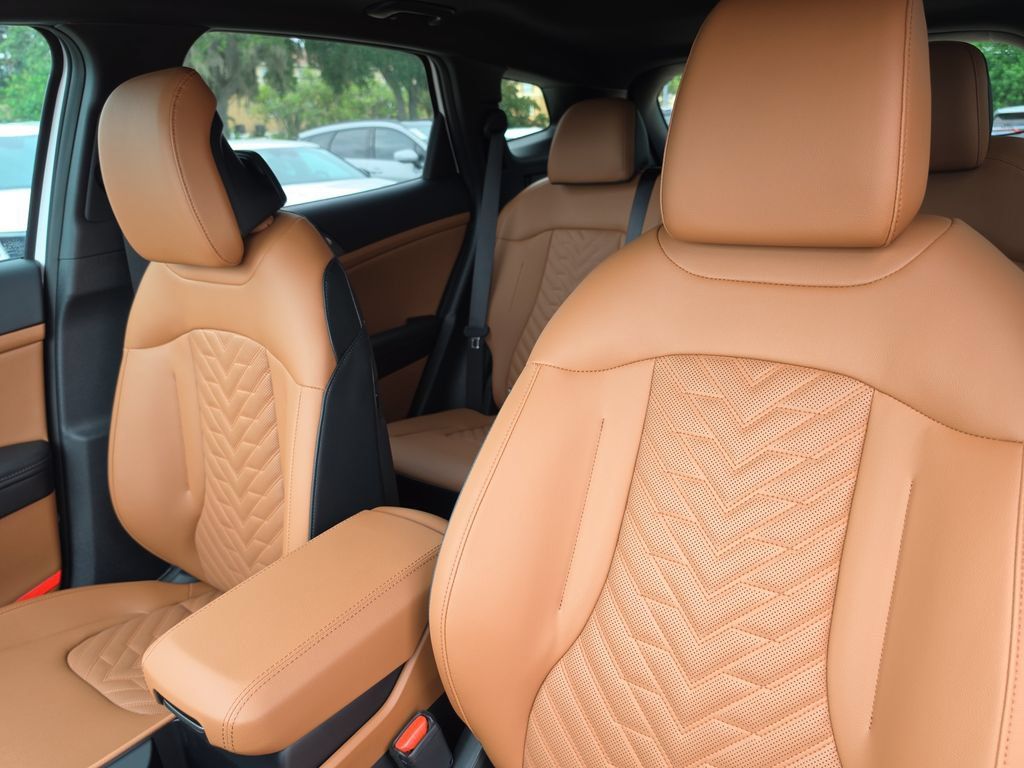 New 2026 Kia Sportage X-Line w/ X-Line Premium Package AWD/4WD image 22