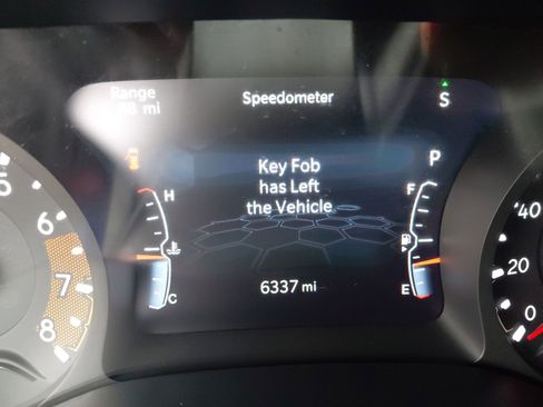 Used 2026 Jeep Compass Limited image 8