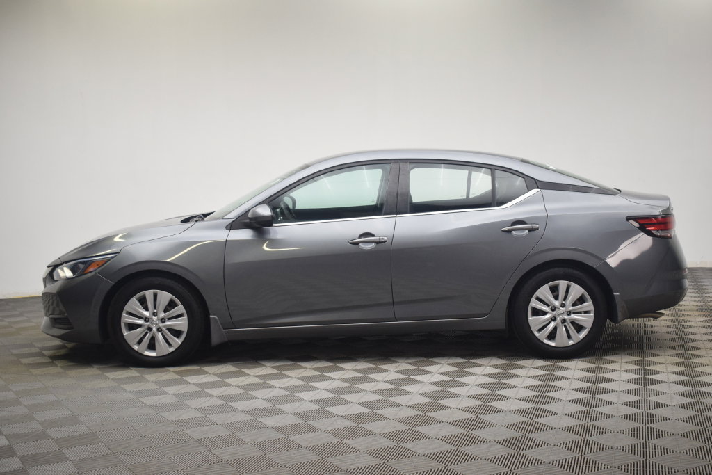 Used 2022 Nissan Sentra S w/ Lighting Package FWD image 8