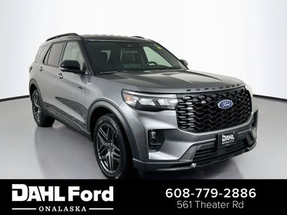 Used 2025 Ford Explorer ST-Line w/ ST-Line Street Pack