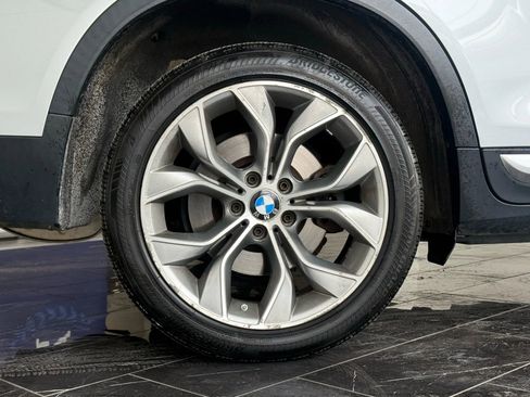 Used 2017 BMW X3 xDrive28i image 32