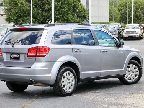 Used 2018 Dodge Journey SE FWD image 20