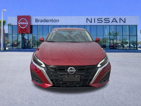 Certified 2023 Nissan Altima 2.5 SV image 2