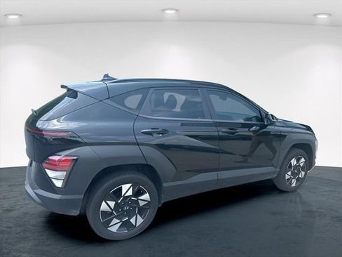 Used 2025 Hyundai Kona SEL AWD/4WD image 11