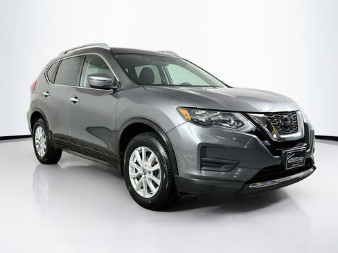 Used 2018 Nissan Rogue SV AWD/4WD image 2