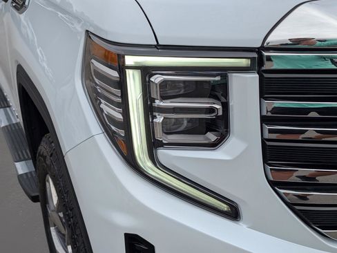 New 2026 GMC Sierra 1500 SLT w/ SLT Premium Plus Package image 4