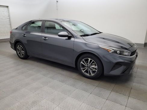 Used 2023 Kia Forte LXS FWD image 11