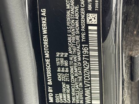 Used 2022 MINI Cooper Clubman S w/ Premium Package image 21