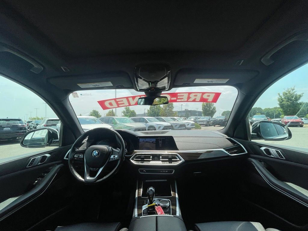 Used 2021 BMW X5 xDrive40i AWD/4WD image 25