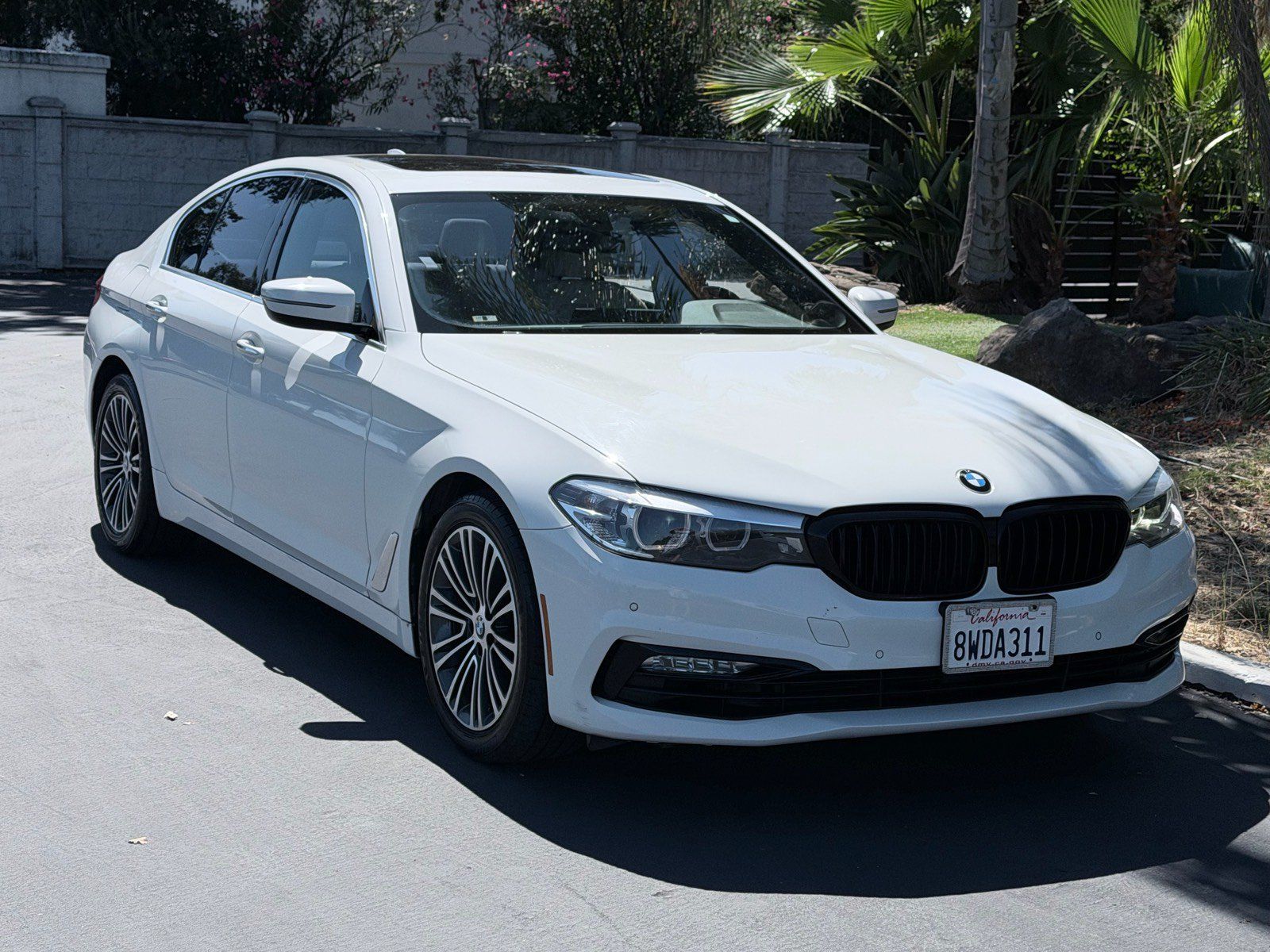 Used 2018 BMW 530i RWD image 5