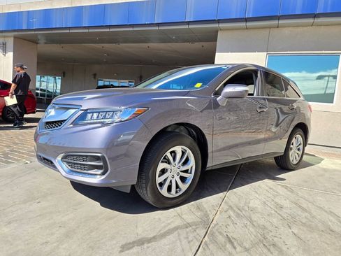 Used 2018 Acura RDX FWD image 2