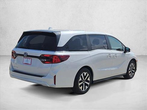 Used 2026 Honda Odyssey EX-L image 5