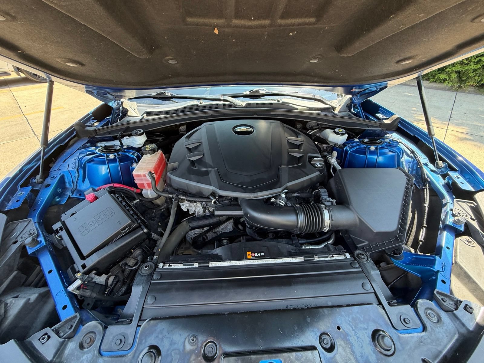 Used 2018 Chevrolet Camaro LT RWD image 37