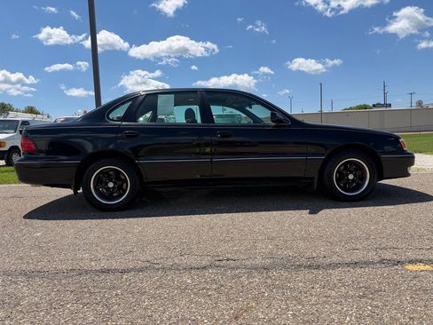 Used 1999 Toyota Avalon XLS FWD image 19