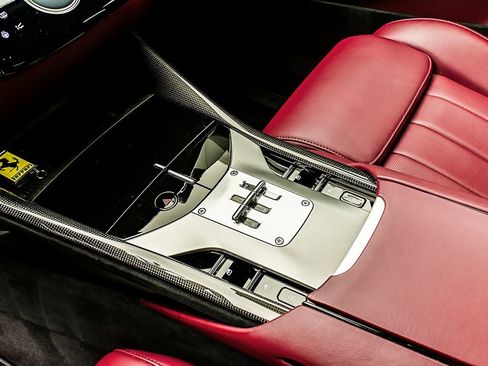 Certified 2024 Ferrari Purosangue image 12