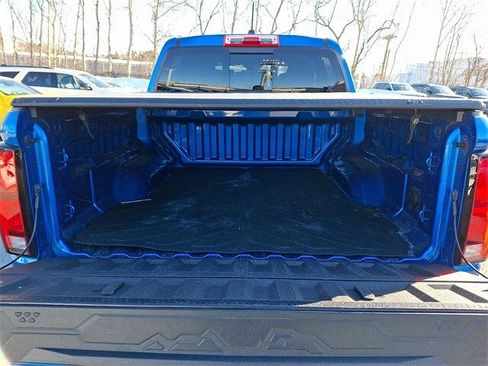 Used 2024 Chevrolet Colorado Z71 w/ Z71 Convenience Package 2 image 28