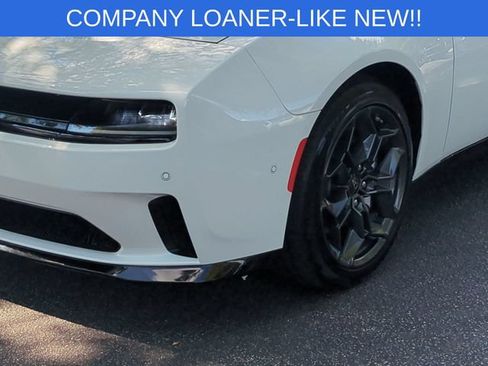 Used 2025 Dodge Charger Daytona R/T w/ Quick Order Package 25M R/T AWD/4WD image 9