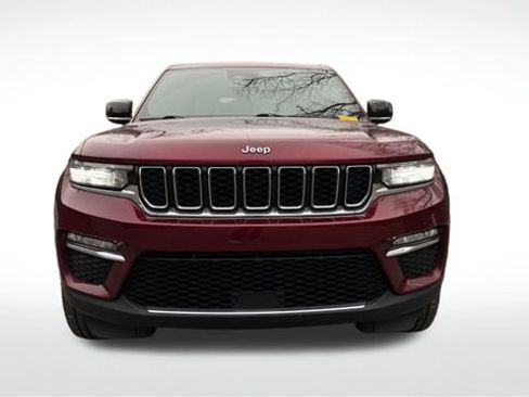 Used 2023 Jeep Grand Cherokee Limited w/ Trailer Tow Prep Group (B) image 3